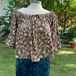 Forever 21 print bell sleeves top